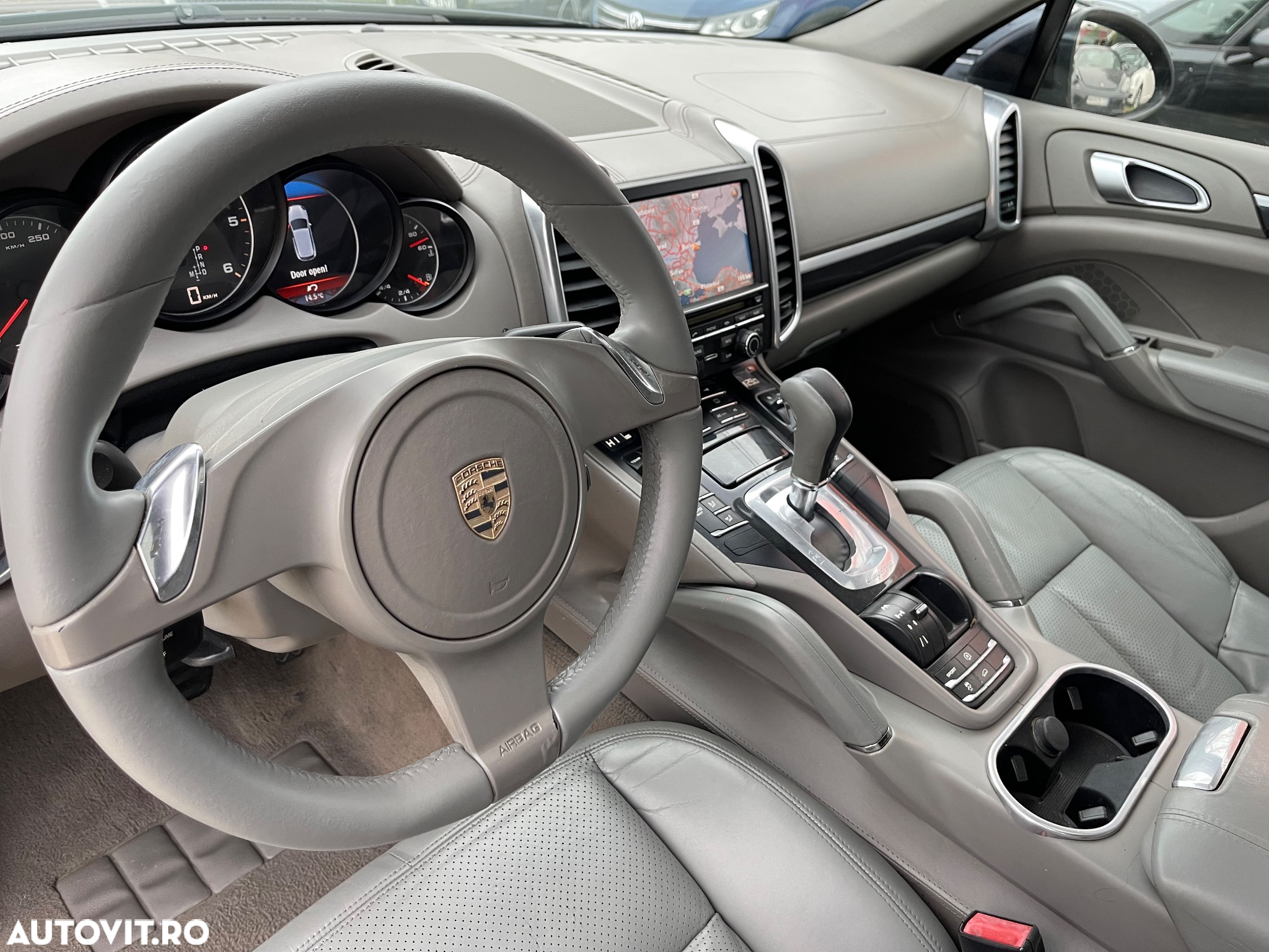 Porsche Cayenne 3.0TD TipTronic - 27