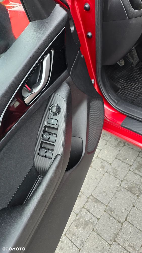 Mazda 3 SKYACTIV-G 120 Exclusive-Line - 9
