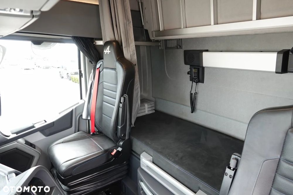 Renault T 520 / RETARDER / SKÓRY / LIMITED / TEAM ALPINE 55/99 - 22