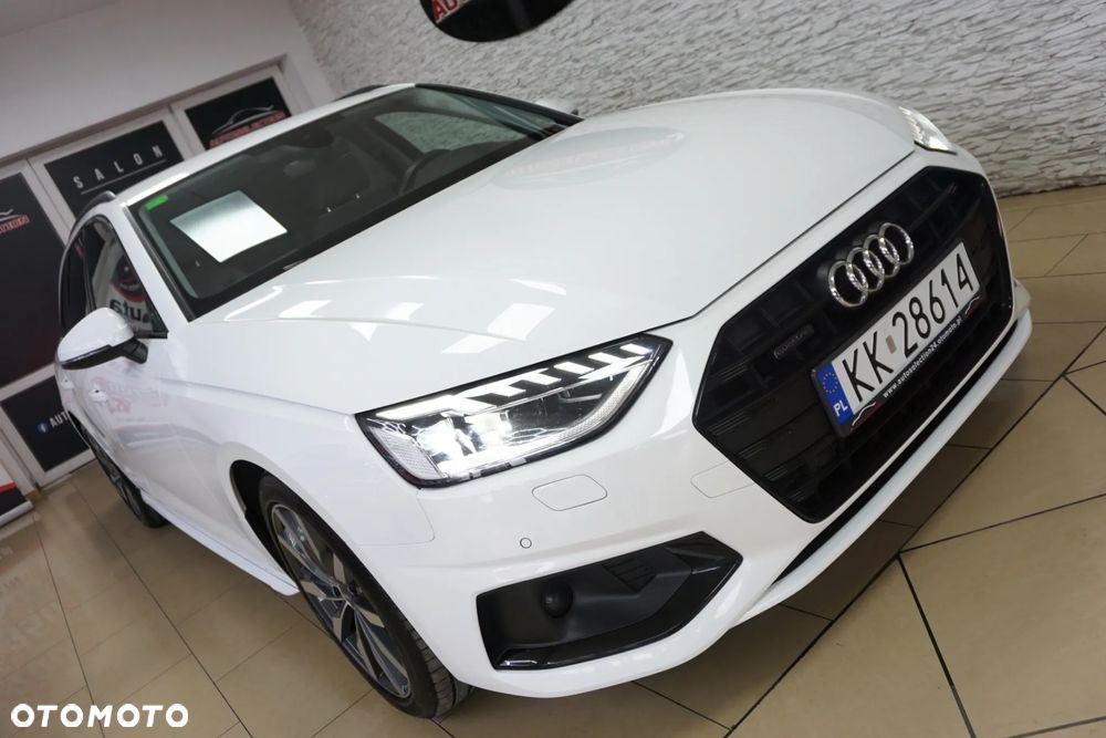 Audi A4 Avant 40 TFSI quattro S tronic - 11