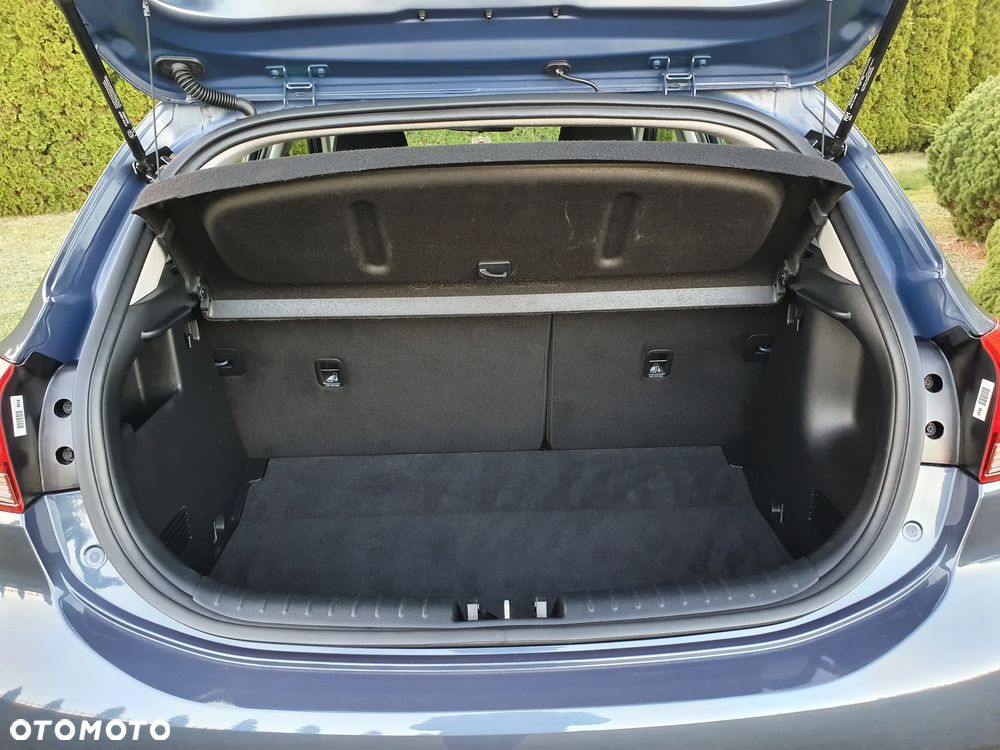 Kia Rio 1.0 T-GDI 120 Mild-Hybrid DCT7 Platinum Edition - 22
