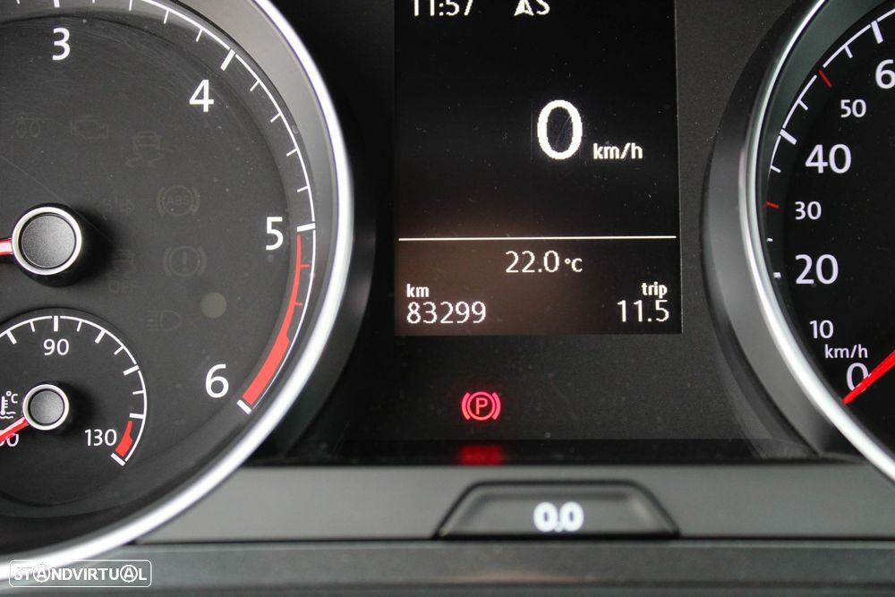 VW Golf 1.6 TDI Confortline - 28
