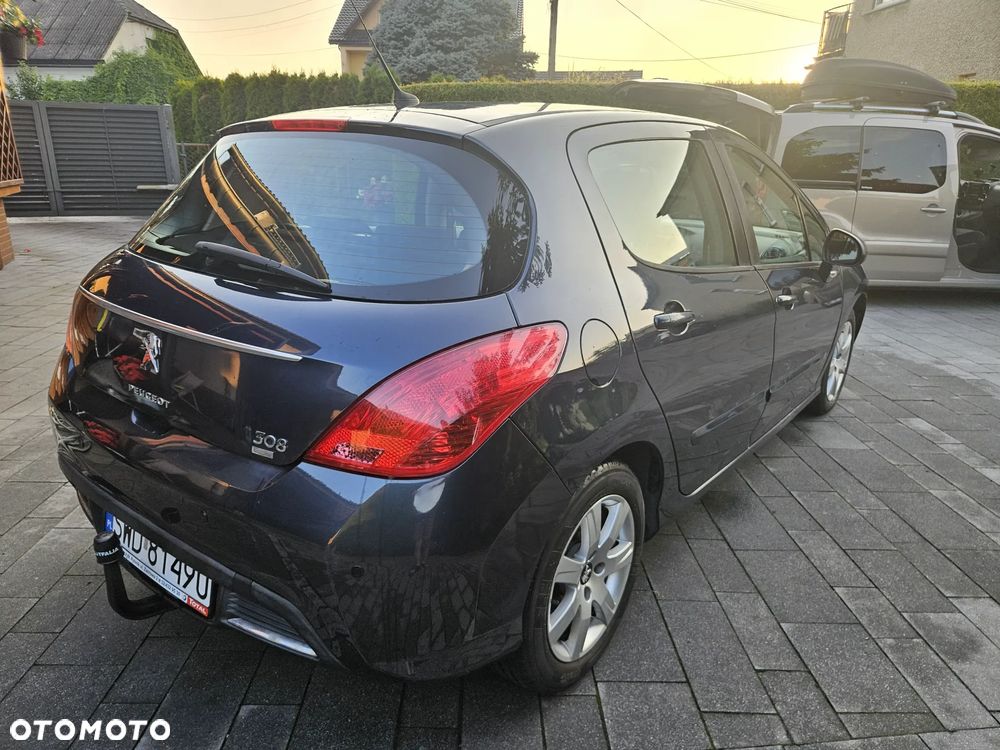 Peugeot 308 1.6 HDi Premium - 24