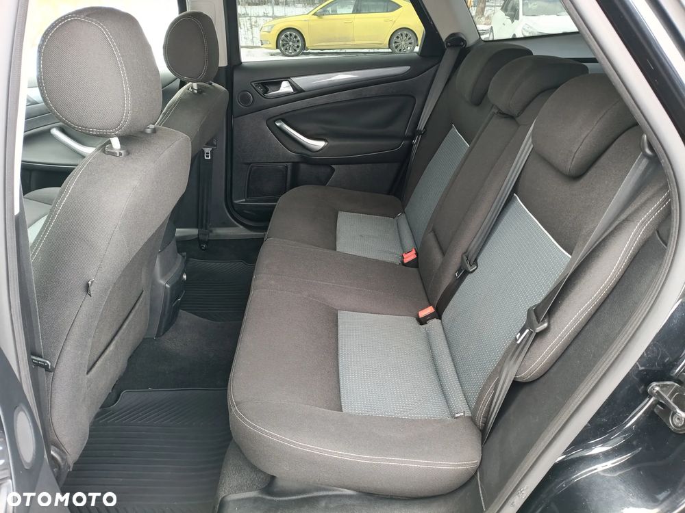Ford Mondeo 2.0 TDCi Gold X - 13