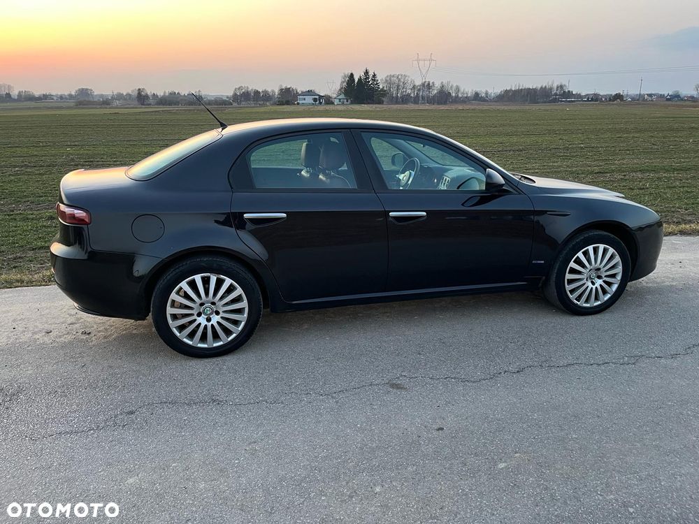 Alfa Romeo 159 - 14