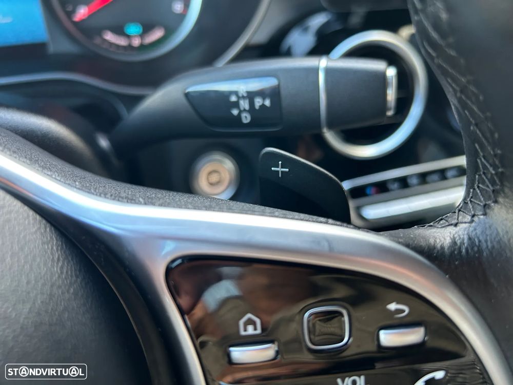 Mercedes-Benz GLC 300 - 38