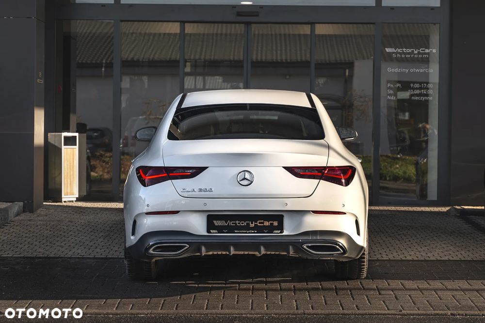 Mercedes-Benz CLA 200 7G-DCT Edition AMG Line - 18