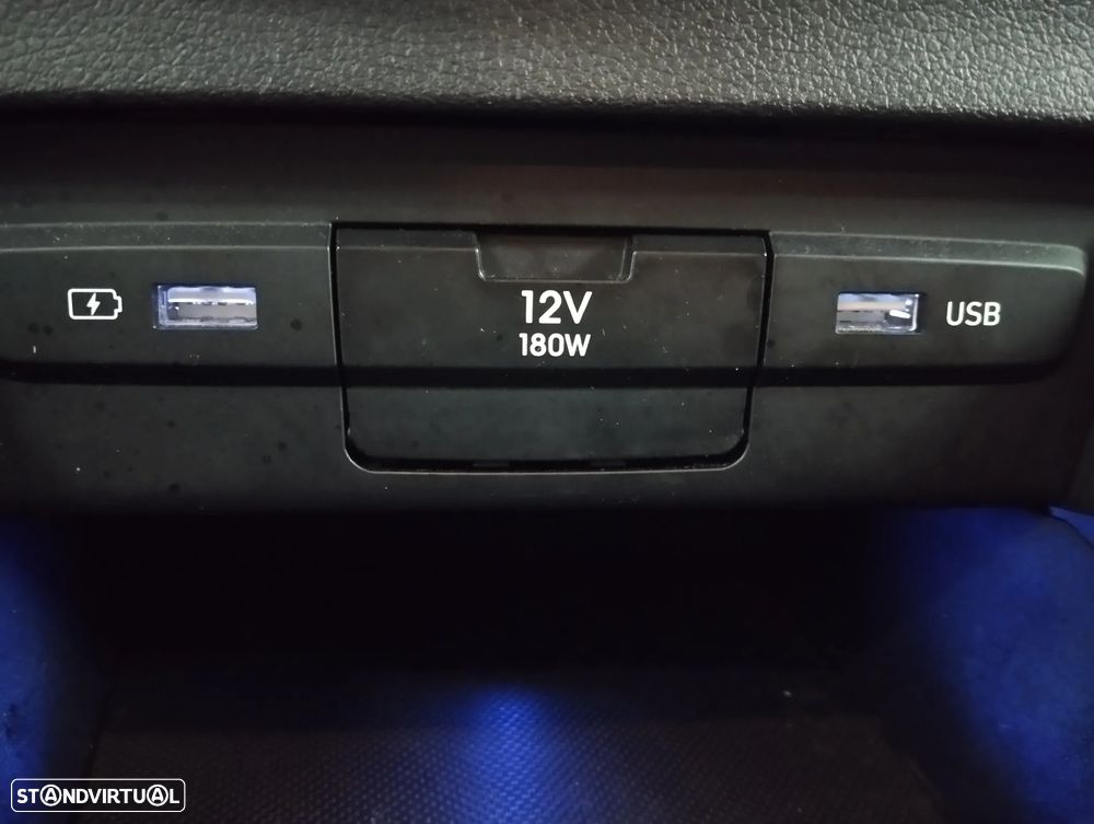 Hyundai Bayon 1.0 T-GDI Premium - 32