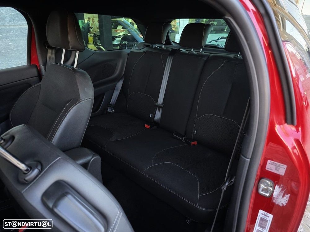 Citroën DS3 1.6 e-HDi So Chic - 8