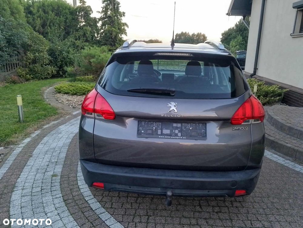 Peugeot 2008 PureTech 82 Allure - 6