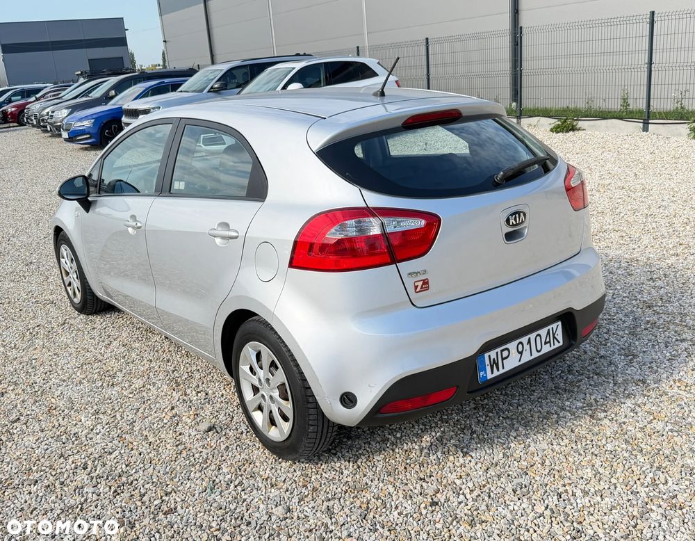 Kia Rio 1.2 S - 6