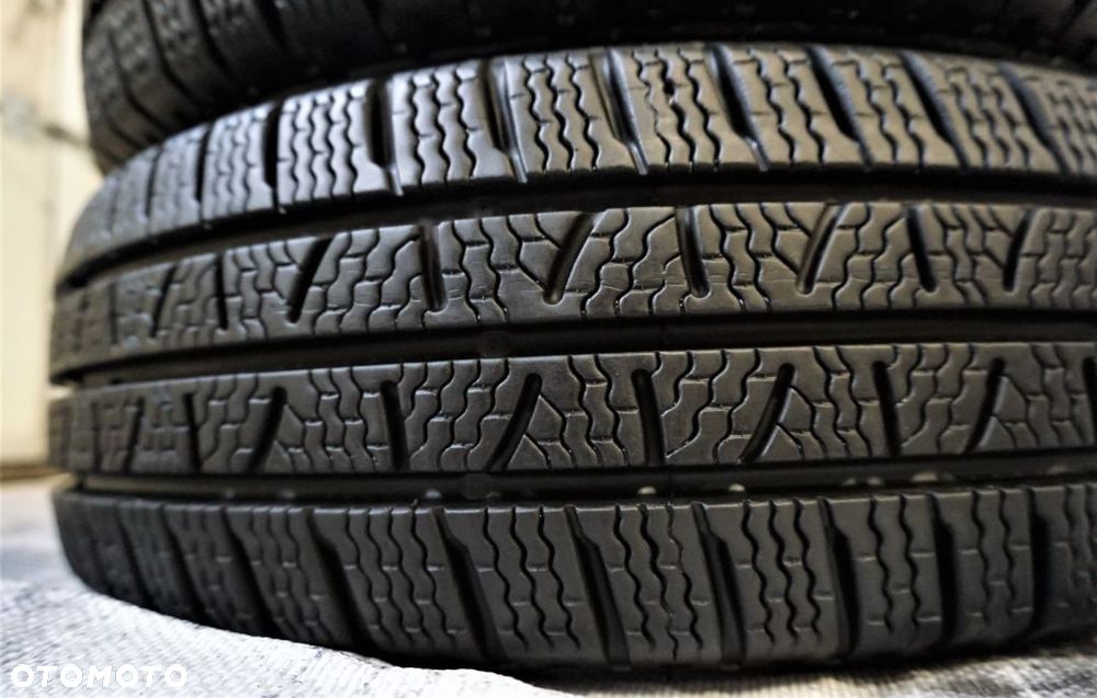 Pirelli Carrier Winter 195/60R16C 99/97T Z386 - 6