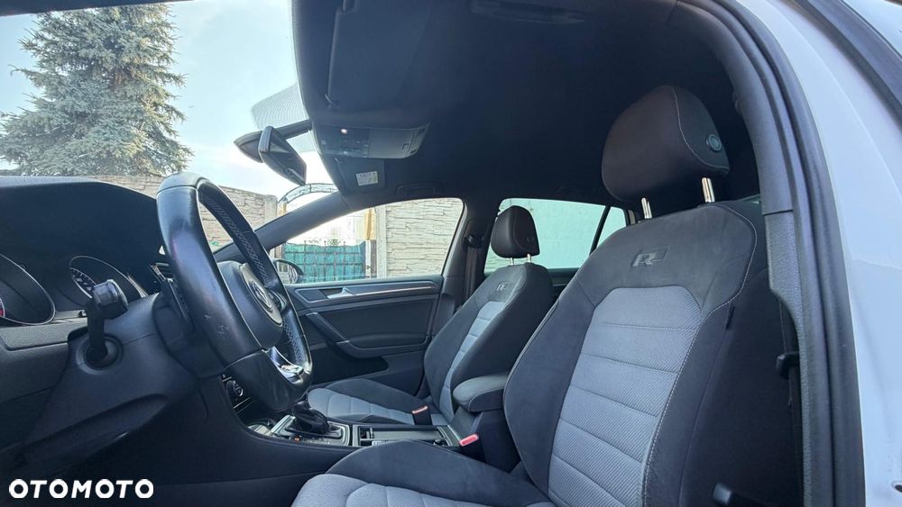 Volkswagen Golf 1.4 TSI BlueMotion Technology DSG Highline - 36