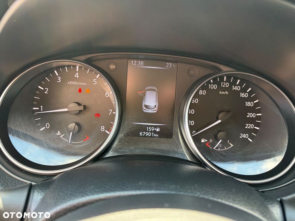 Nissan Qashqai 1.2 DIG-T Visia - 9