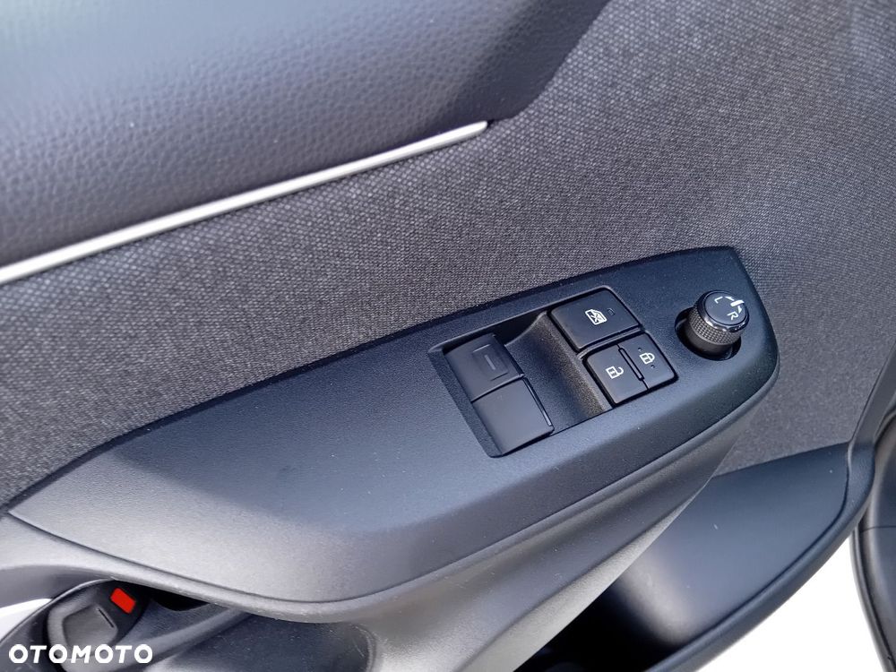 Toyota Yaris Hybrid 1.5 Comfort - 23