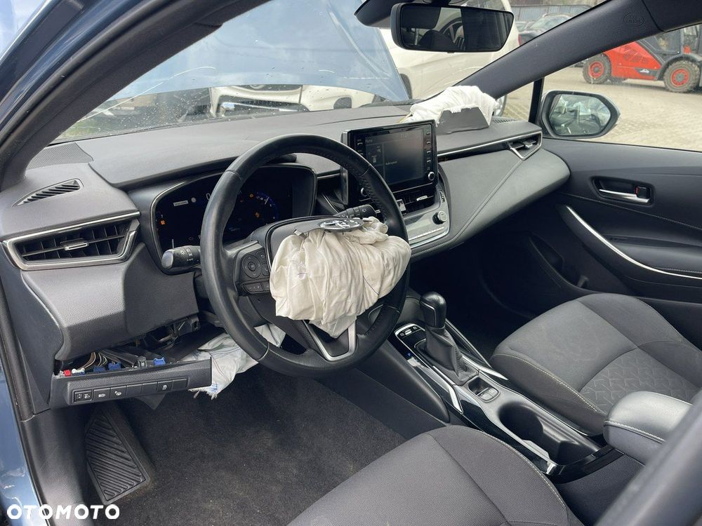 Toyota Corolla 1.8 Hybrid Comfort - 6