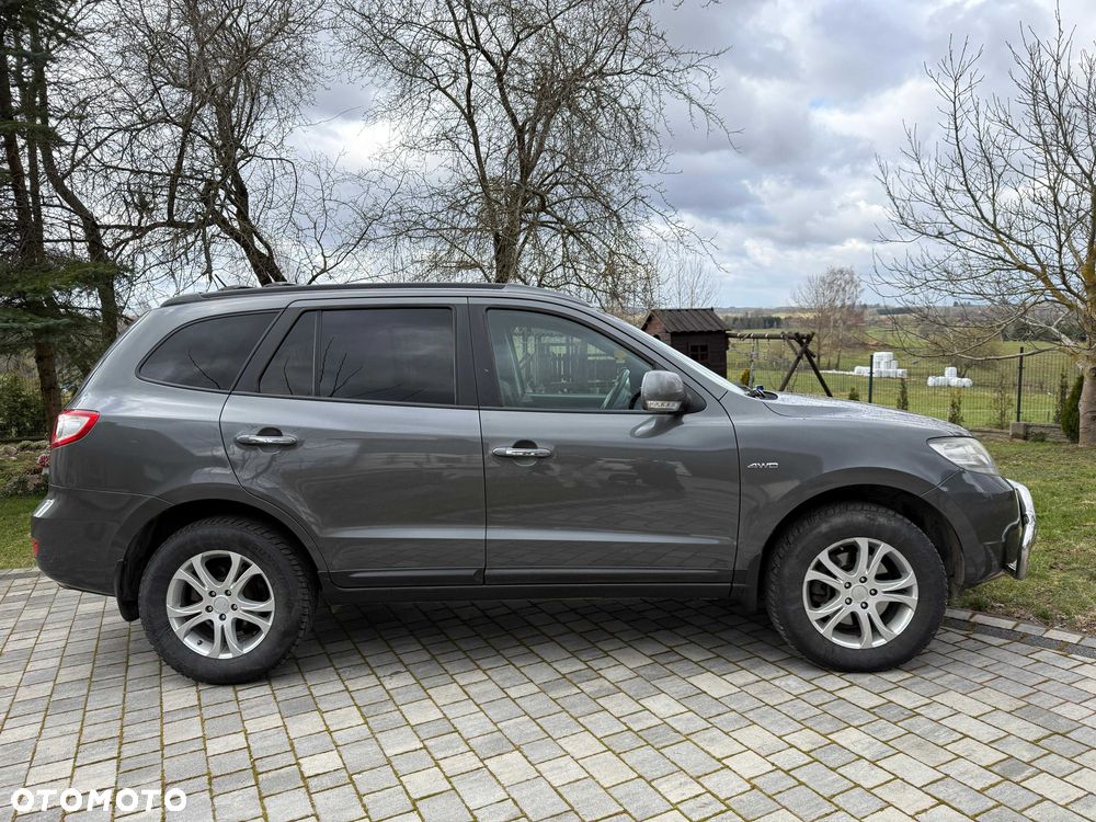 Hyundai Santa Fe - 4