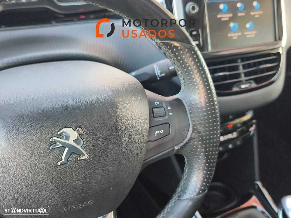 Peugeot 2008 1.6 BlueHDi Crossway - 18