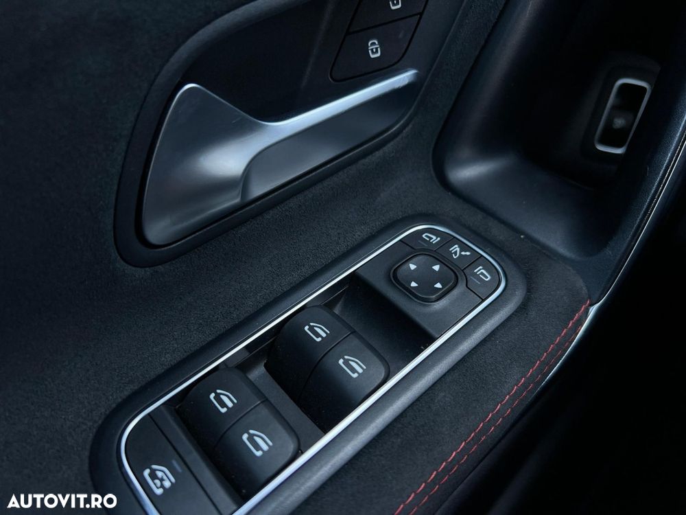 Mercedes-Benz CLA 200 7G-DCT Edition AMG Line - 28