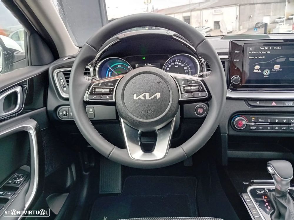 Kia XCeed 1.6 GDi PHEV Drive - 12