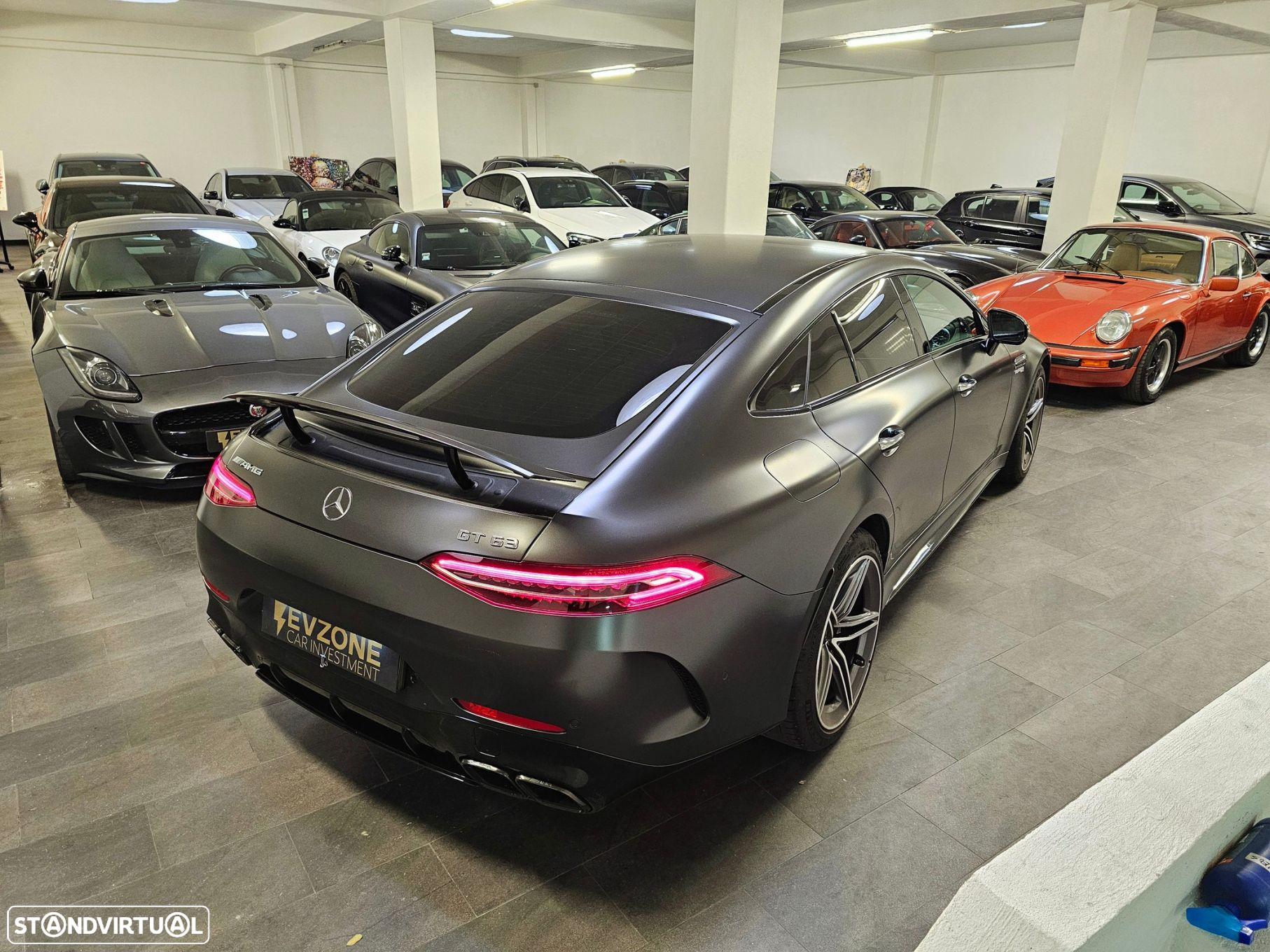 Mercedes-Benz AMG GT 63 4Matic+ - 8