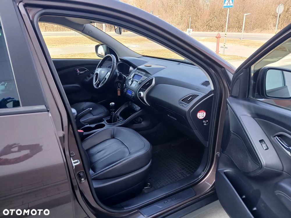 Hyundai ix35 1.7 CRDi 2WD blue Finale - 14