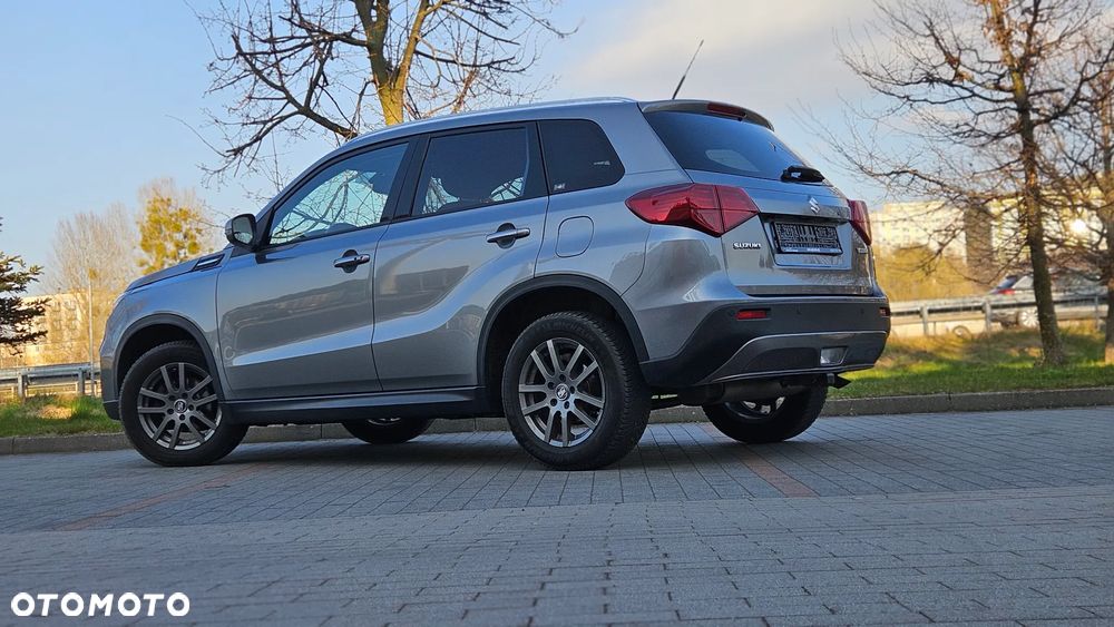 Suzuki Vitara 1.4 Boosterjet Premium 2WD - 17