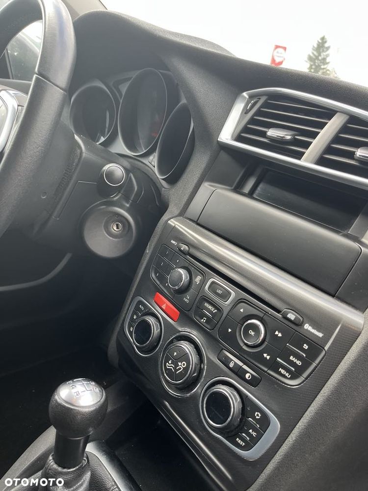 Citroën C4 HDi 90 Tendance - 8