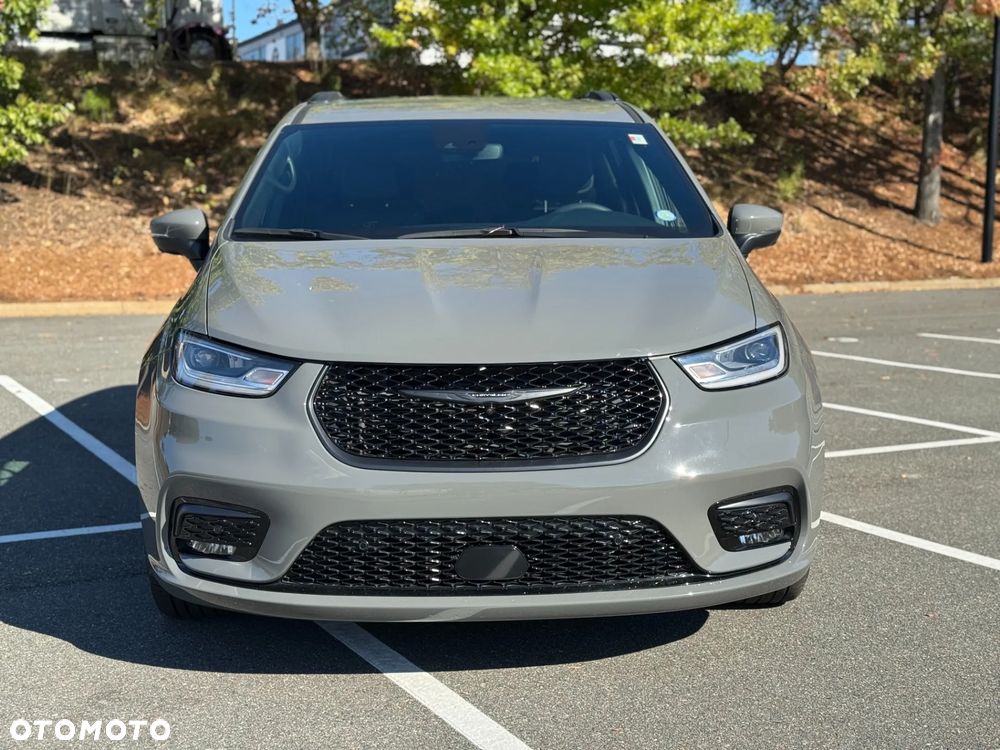Chrysler Pacifica