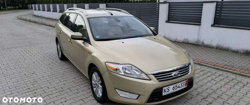 Ford Mondeo SW - 26