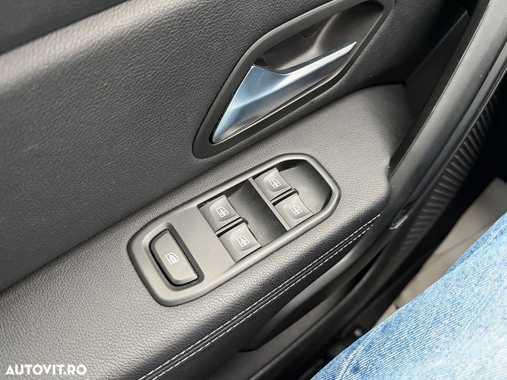 Dacia Duster Blue dCi 115 Prestige - 23