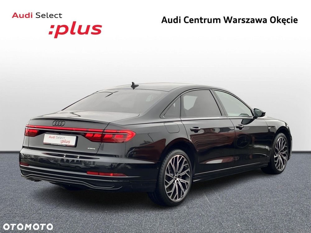 Audi A8 - 8