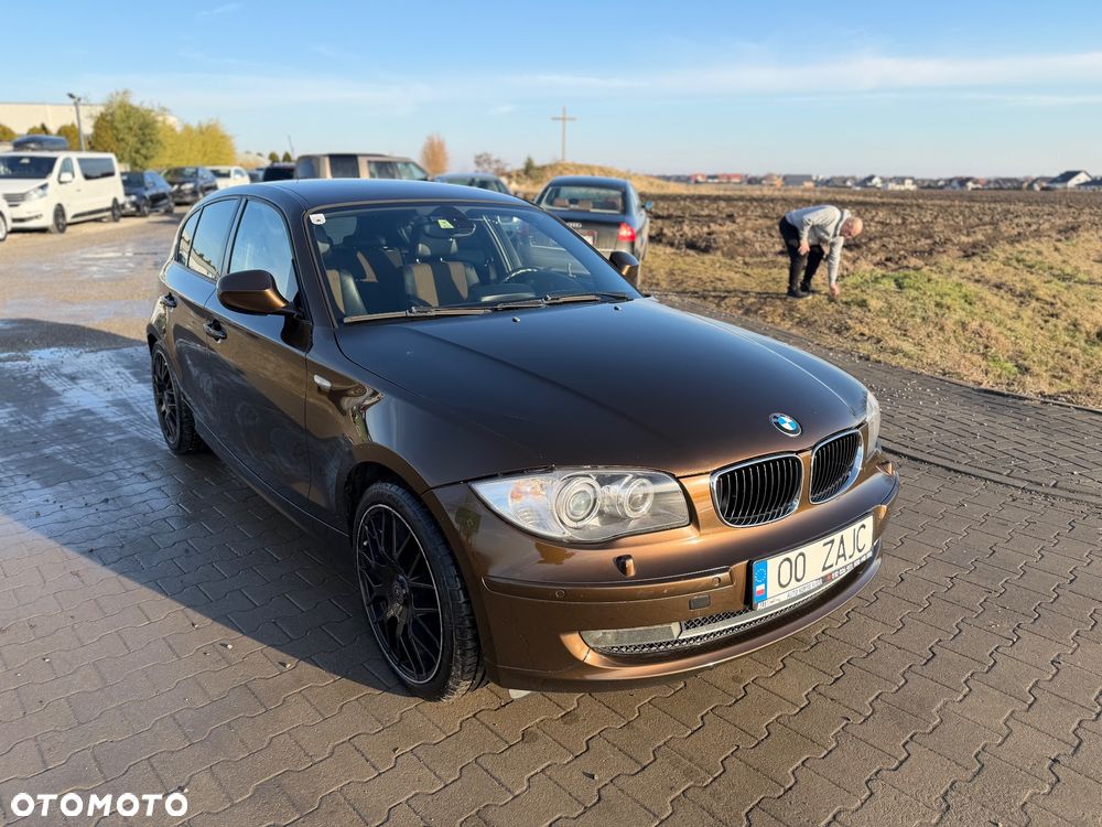 BMW Seria 1 120d - 4