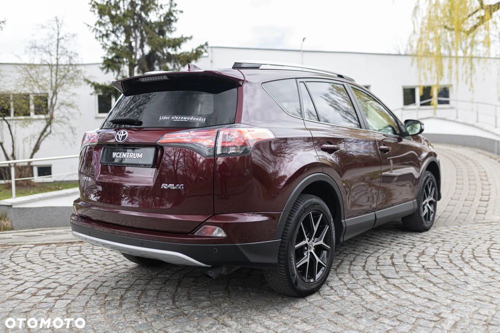 Toyota RAV4 2.0 D-4D Premium 4x2 - 10