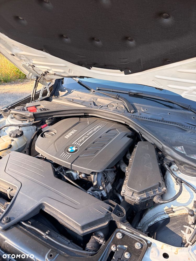 BMW Seria 3 318d M Sport EU6 - 18