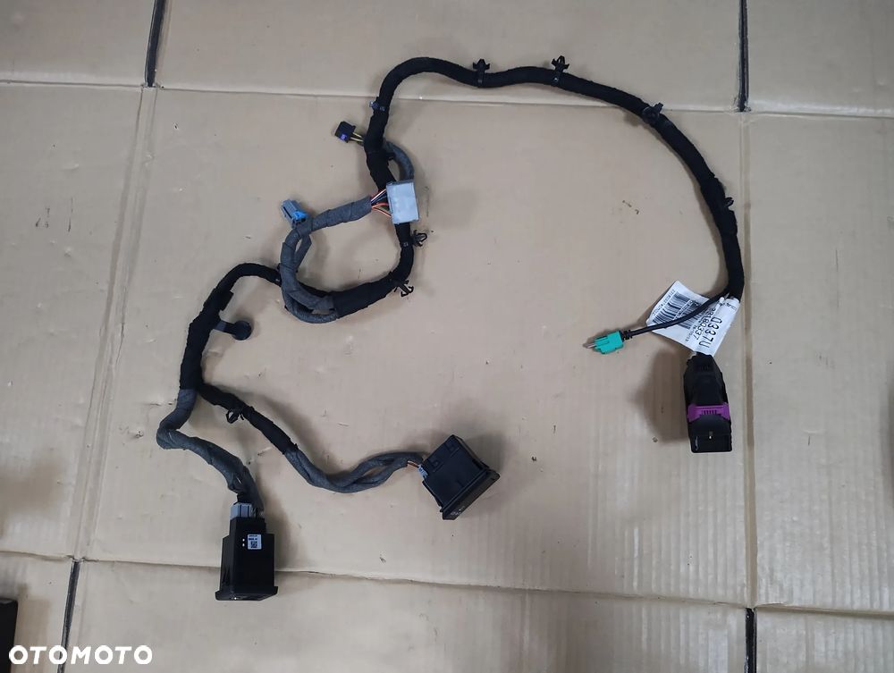 OPEL INSIGNIA A WIĄZKA TUNELU GNIAZDO USB SD AUX PRZETWORNICA AC 230V - 2