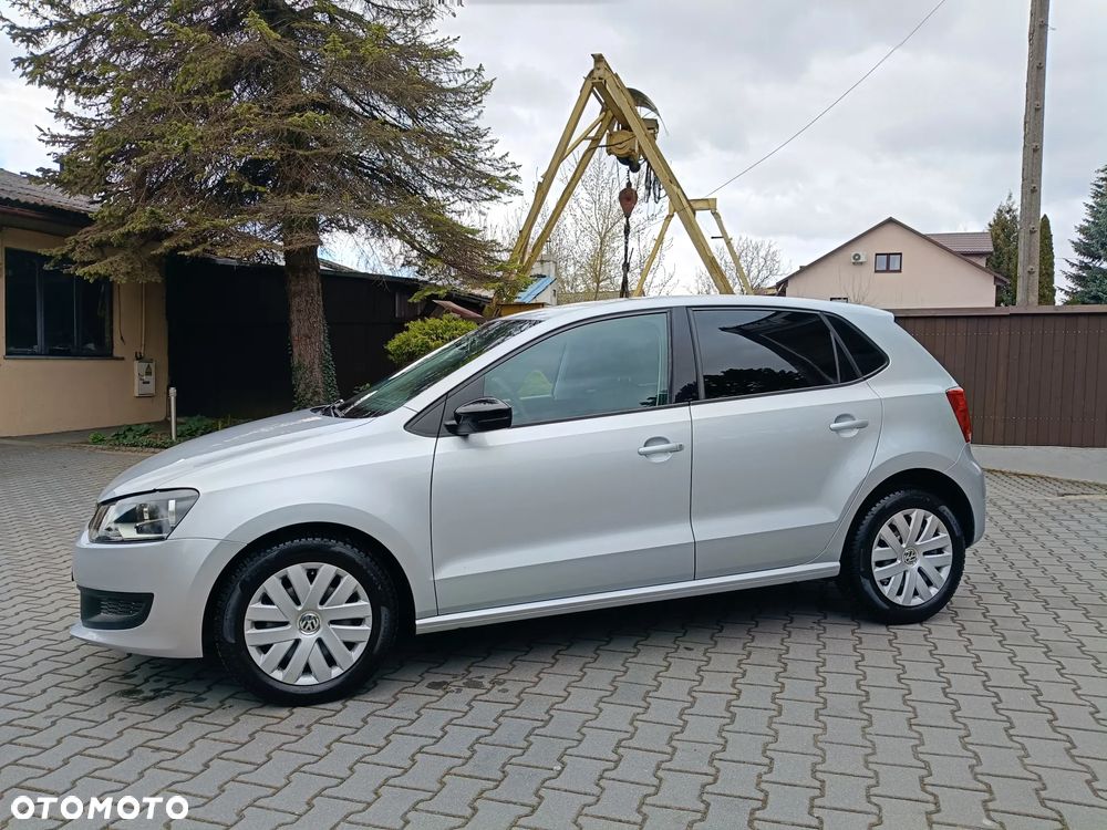 Volkswagen Polo 1.4 16V Comfortline - 18