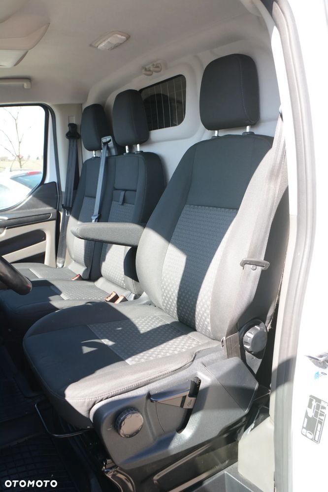 Ford Transit Custom - 15