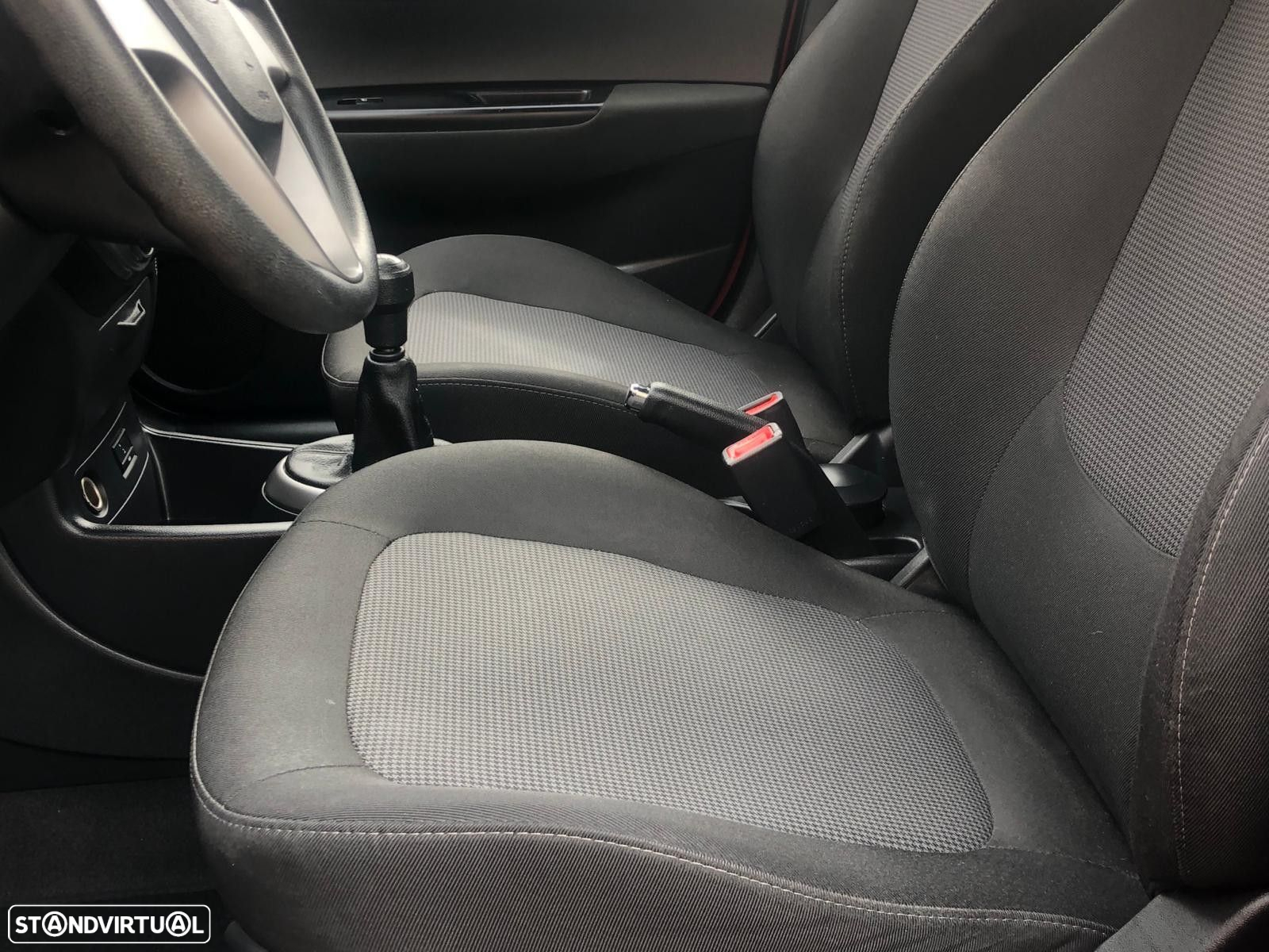 Hyundai i20 - 8