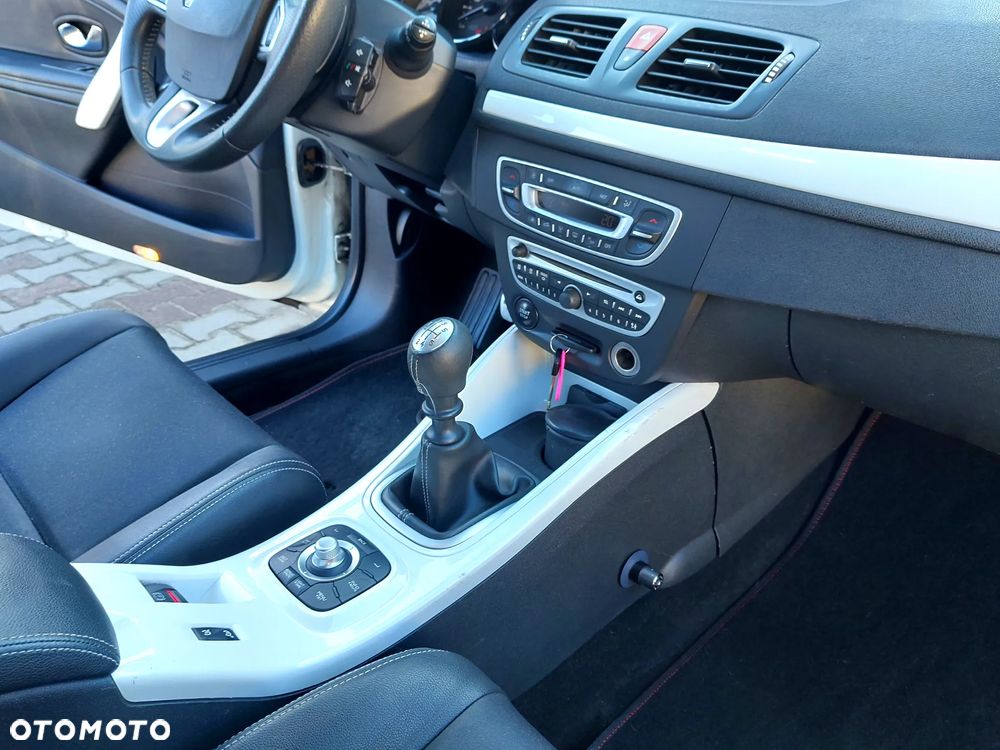 Renault Megane 1.4 16V TCE Monaco GP - 15