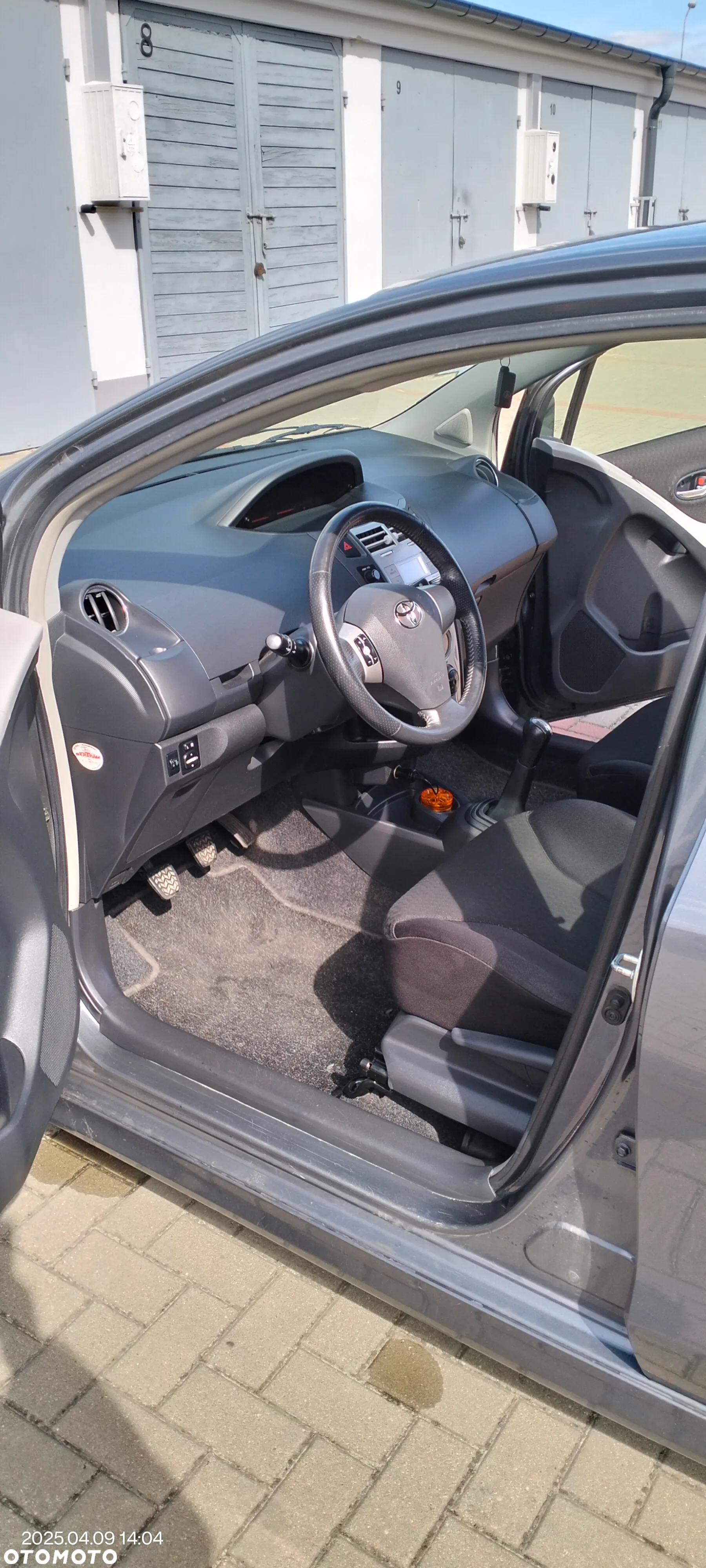 Toyota Yaris 1.8 VVT-i TS - 8