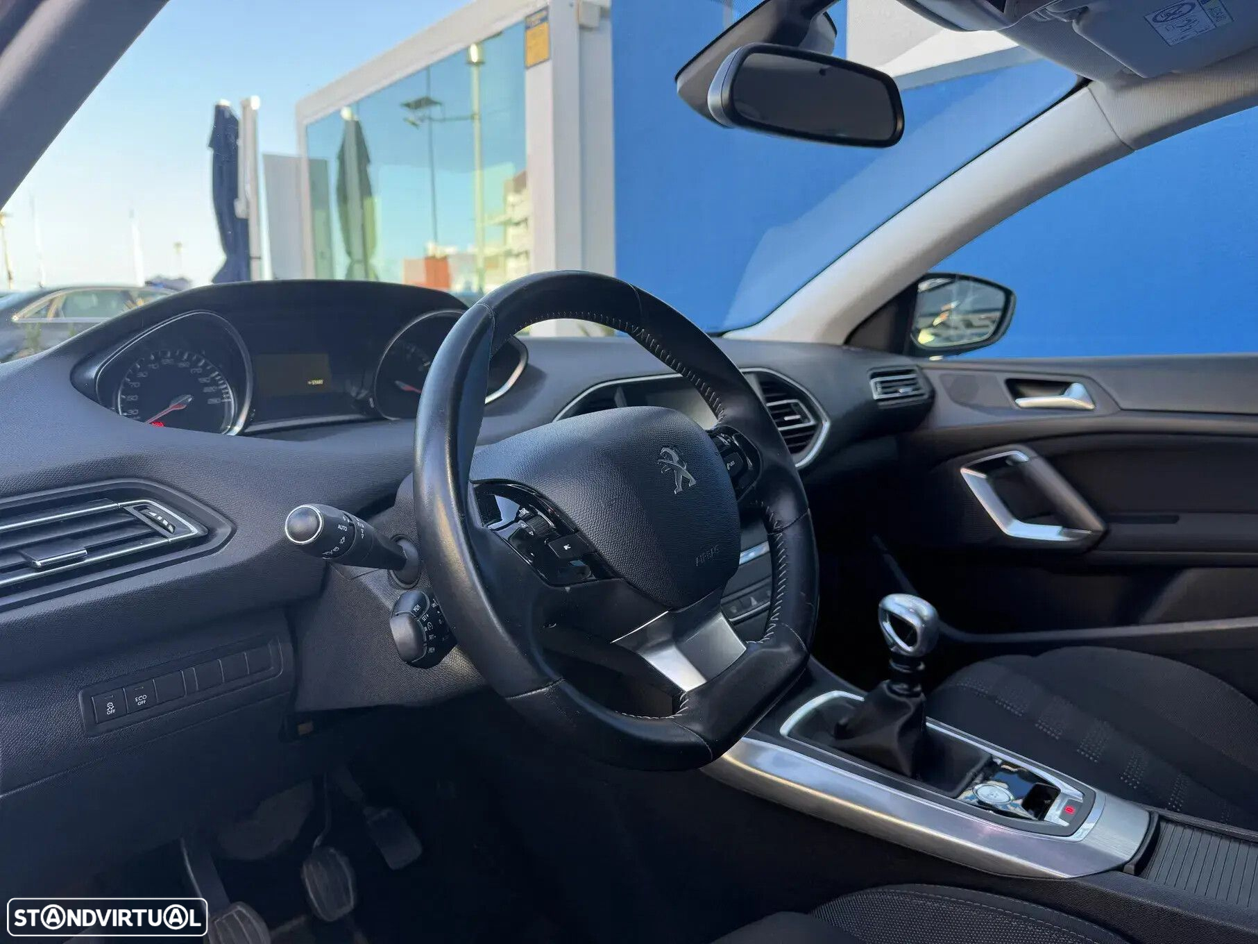 Peugeot 308 - 13