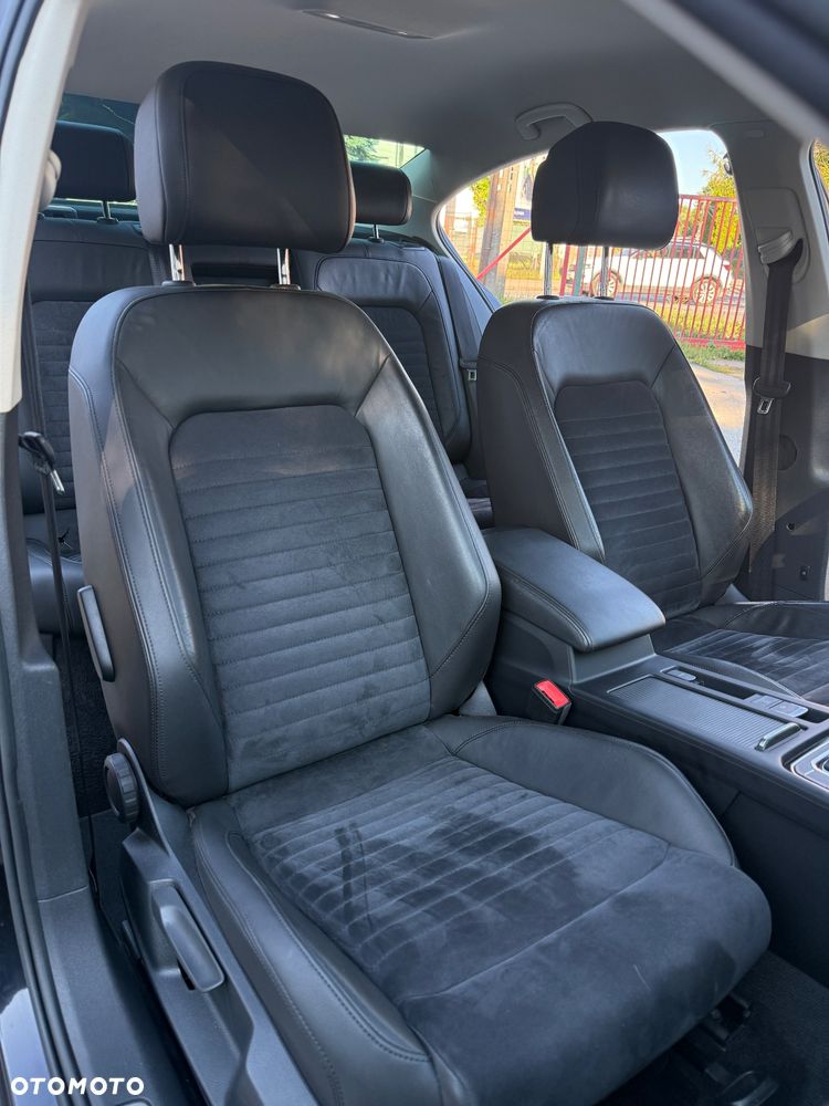 Volkswagen Passat 2.0 TDI BMT Highline DSG - 18