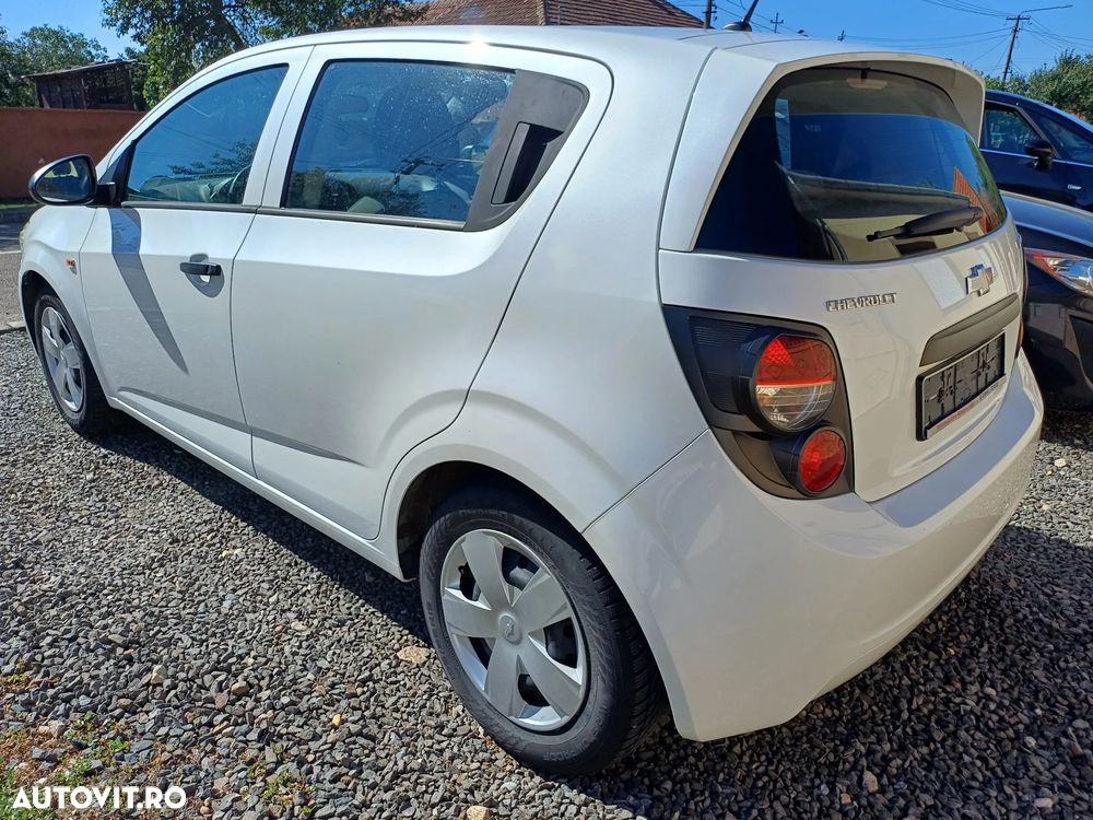 Chevrolet Aveo 1.2 LS - 3