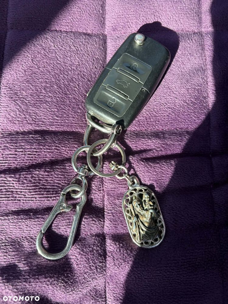 Volkswagen Polo 1.4 16V Comfortline - 9