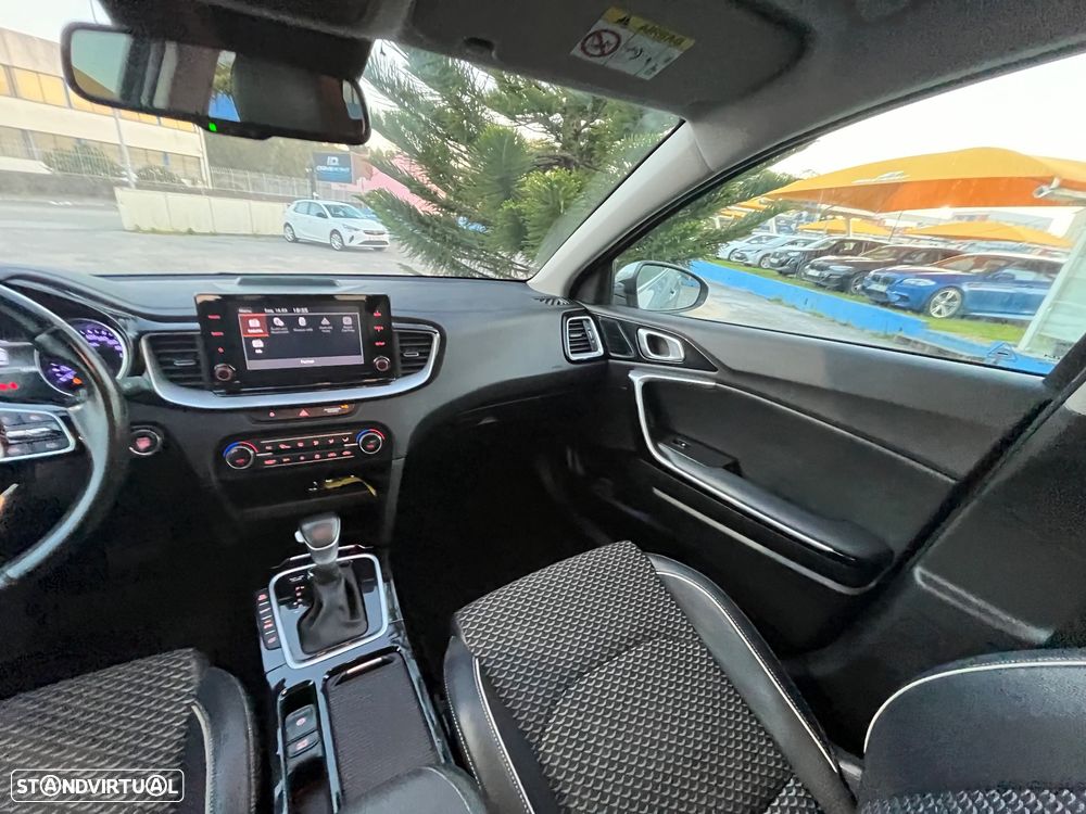 Kia Ceed SW 1.6 GDi PHEV Tech 6DCT - 52