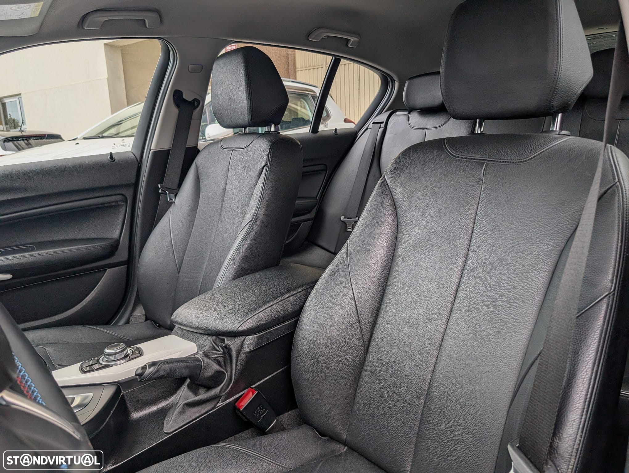 BMW 116 d Aut. Urban Line - 13