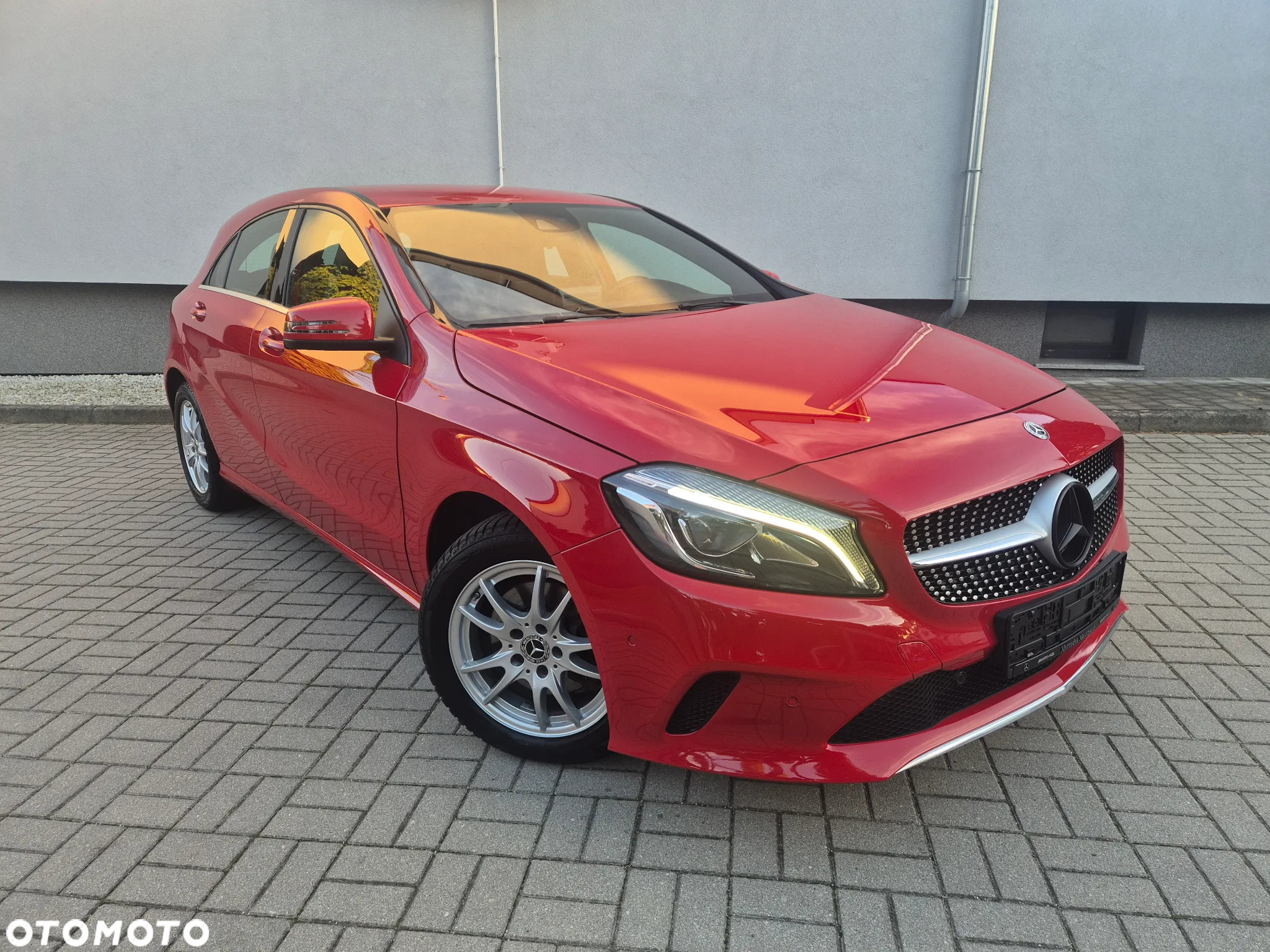 Mercedes-Benz Klasa A 180 (BlueEFFICIENCY) Style - 3