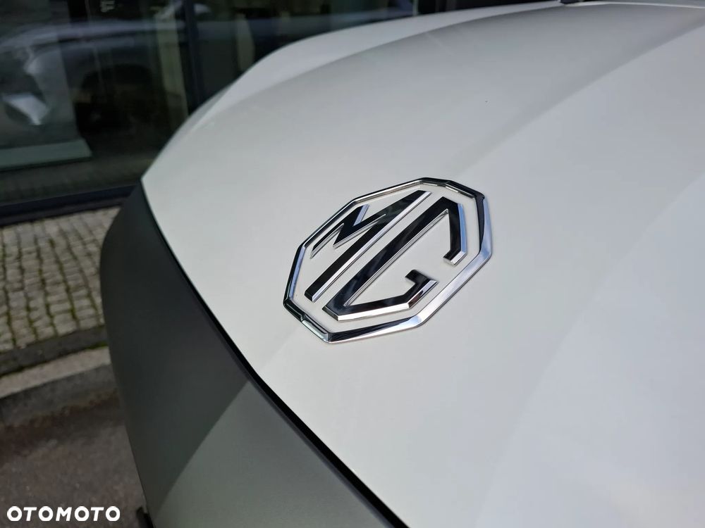 MG S9 - 18