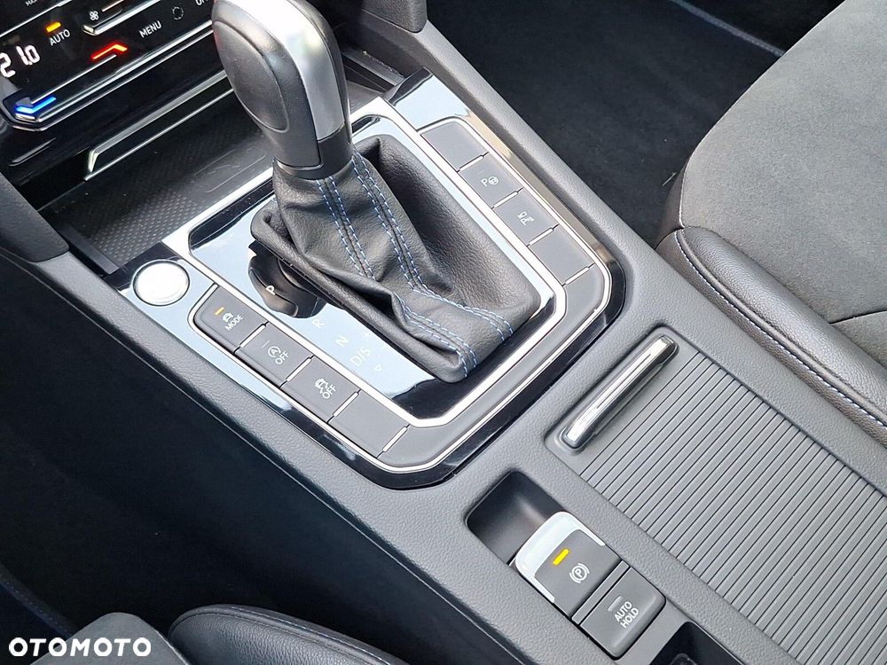 Volkswagen Arteon 2.0 TSI 4Motion R DSG - 22